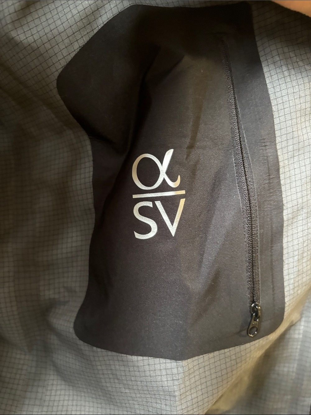 ARC’TERYX jacket - Picture 9 of 13
